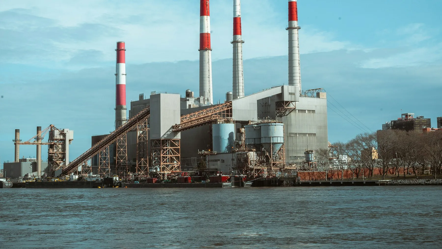 A Nuclear Startup Just Raised $1 Billion to Build Reactors on a Factory Line — Its Founder Dropped Out of High School at 16 — Tech Arcade