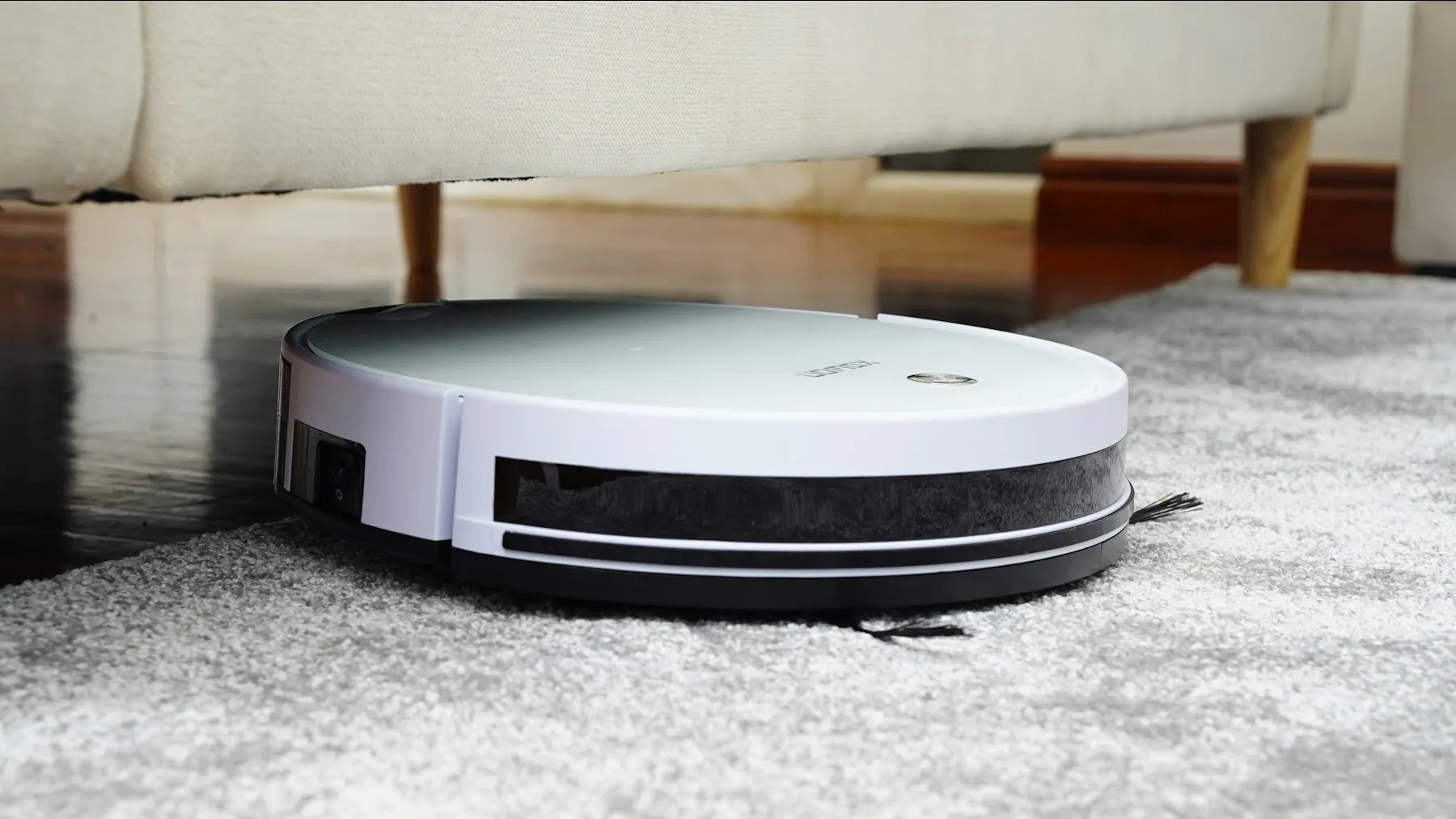 Meet NEO: The Humanoid Robot That Wants to Clean Your House — Tech Arcade
