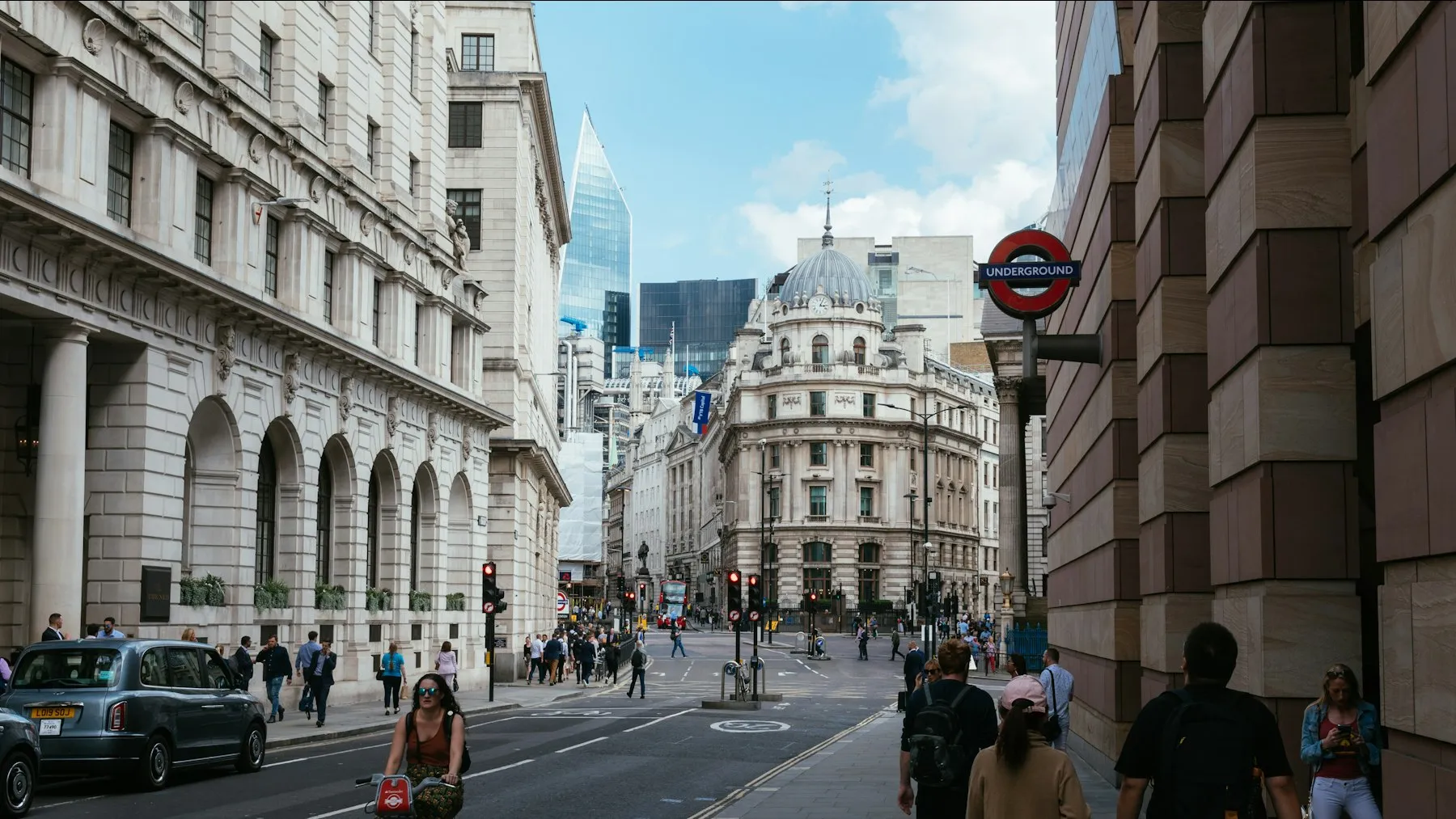 Warning lights flashing for UK tech: profit warnings surge across software & IT services — Tech Arcade